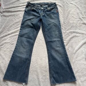 Silver Jeans Co Women’s 28x27 Bootcut Raw Hem Distressed Denim Jeans